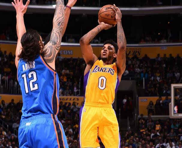 伊尔迪兹终结反击,奥利维拉防线失误留空档（伊尔迪兹反击破门，奥利维拉防线失误送出空当）