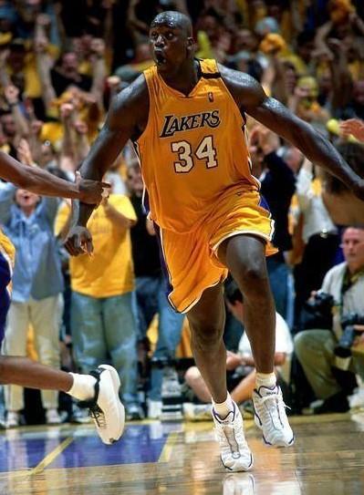 球场沟通提高团队战斗力（场上沟通，激发团队战力）