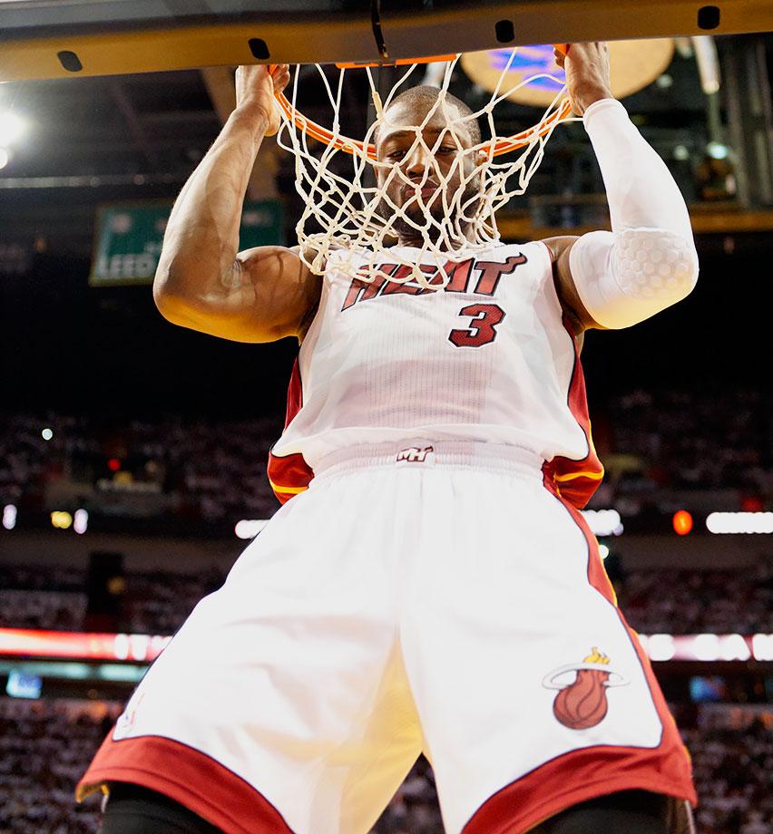 每体：拉菲尼亚伤愈复出在即，有望入选对阵毕包的大名单（每体：拉菲尼亚即将伤愈回归，或将进入对阵毕包的大名单）