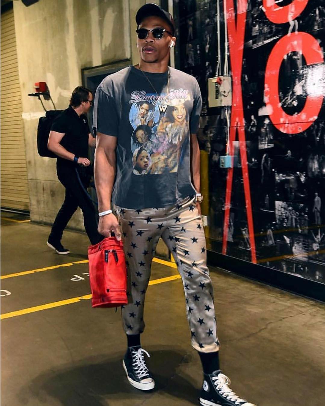 龙赛罗：阿隆索曾说皇马要踢摇滚足球，现在既不摇滚也无节奏（龙赛罗：阿隆索曾称皇马要踢摇滚风，如今既不摇滚也没节奏）